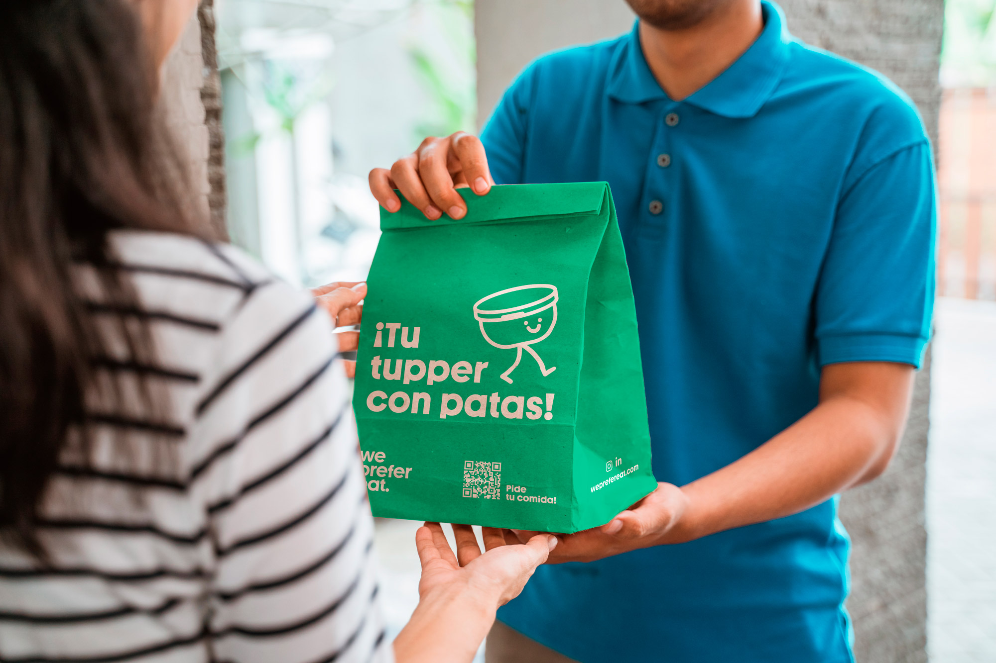 Entrega agrupada, recibe todos los pedidos a la misma hora y de forma individual.